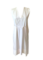 Load image into Gallery viewer, THE ENVELOPE DRESS IN COTTON
