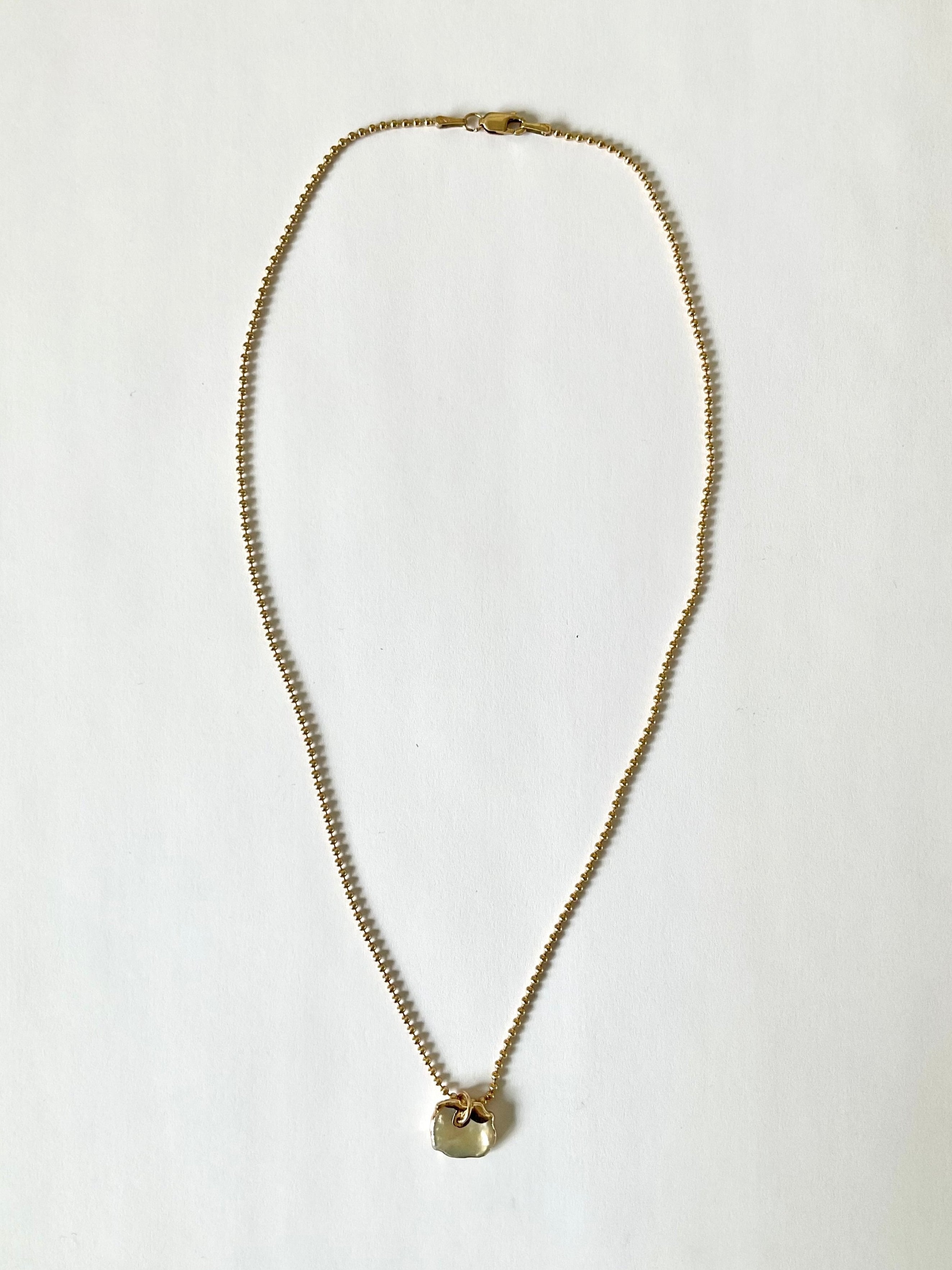 GOLDEN PERIPHERY NECKLACE