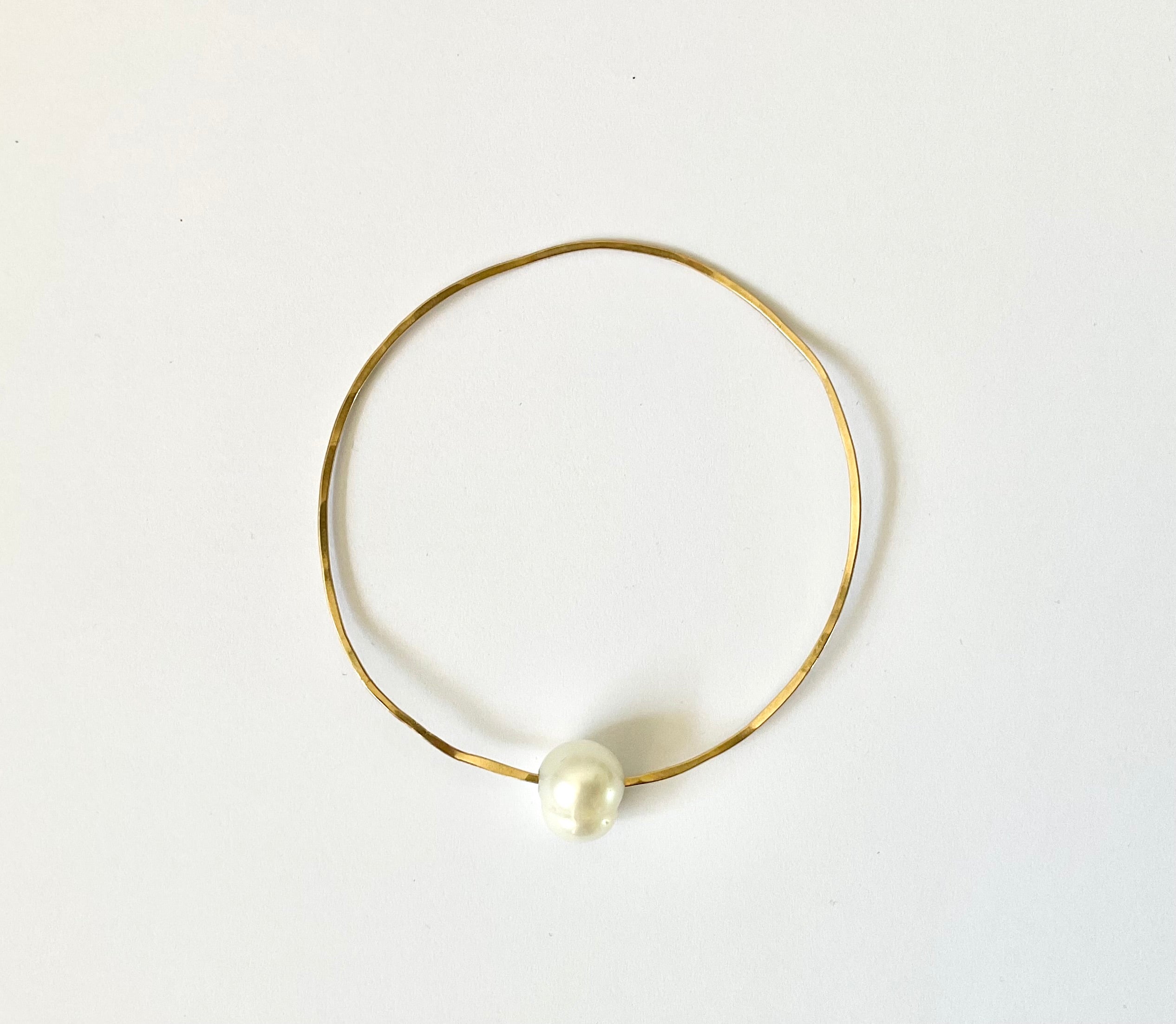 SINGLE BAROQUE BANGLE