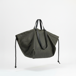 Load image into Gallery viewer, Castaway Caryall Medium - Accurate color
