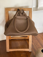 Load image into Gallery viewer, THE LARGE AEKI BAG
