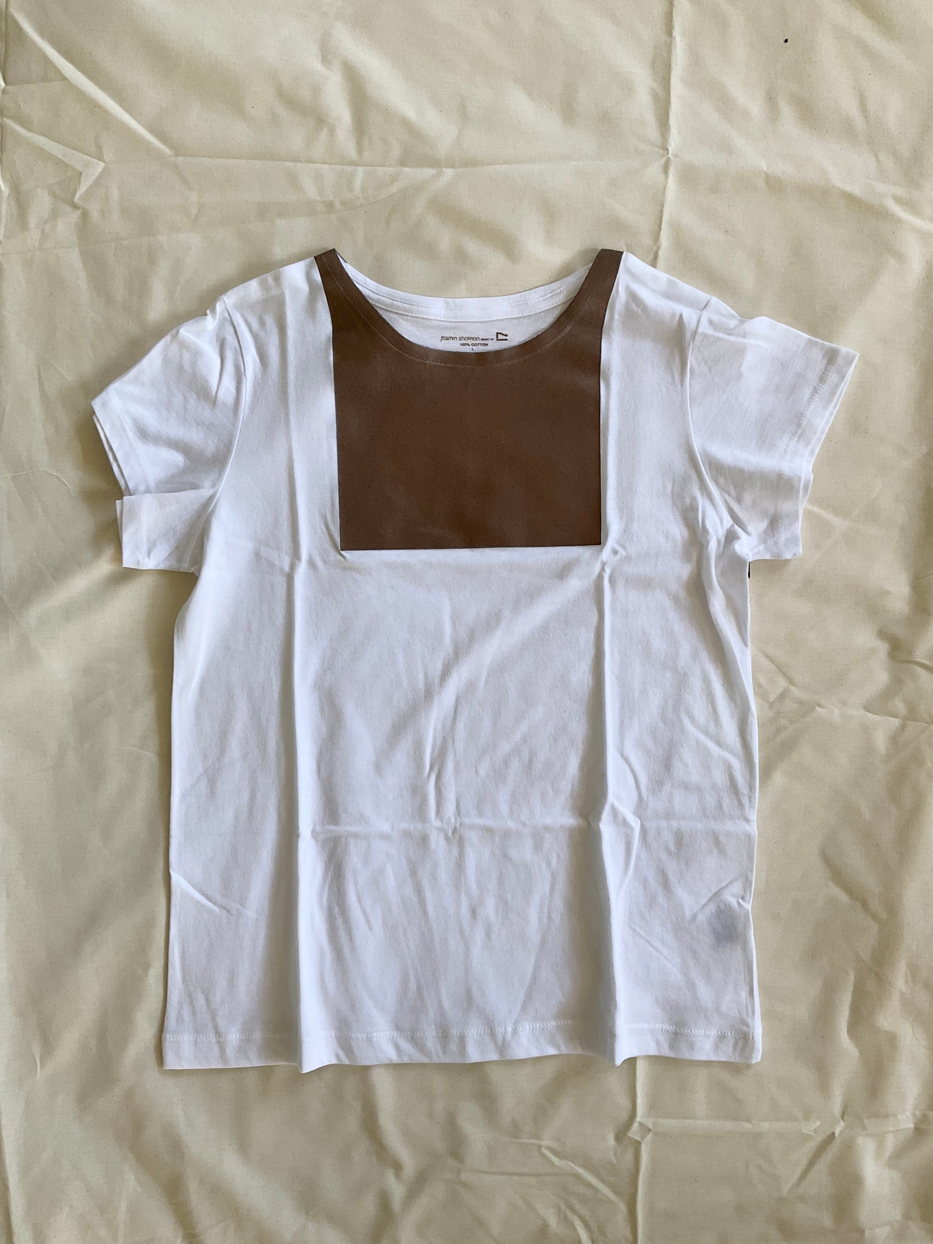 THE MINIMALIST T