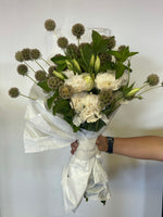 Load image into Gallery viewer, ATELIER FLEURS ARRANGEMENT
