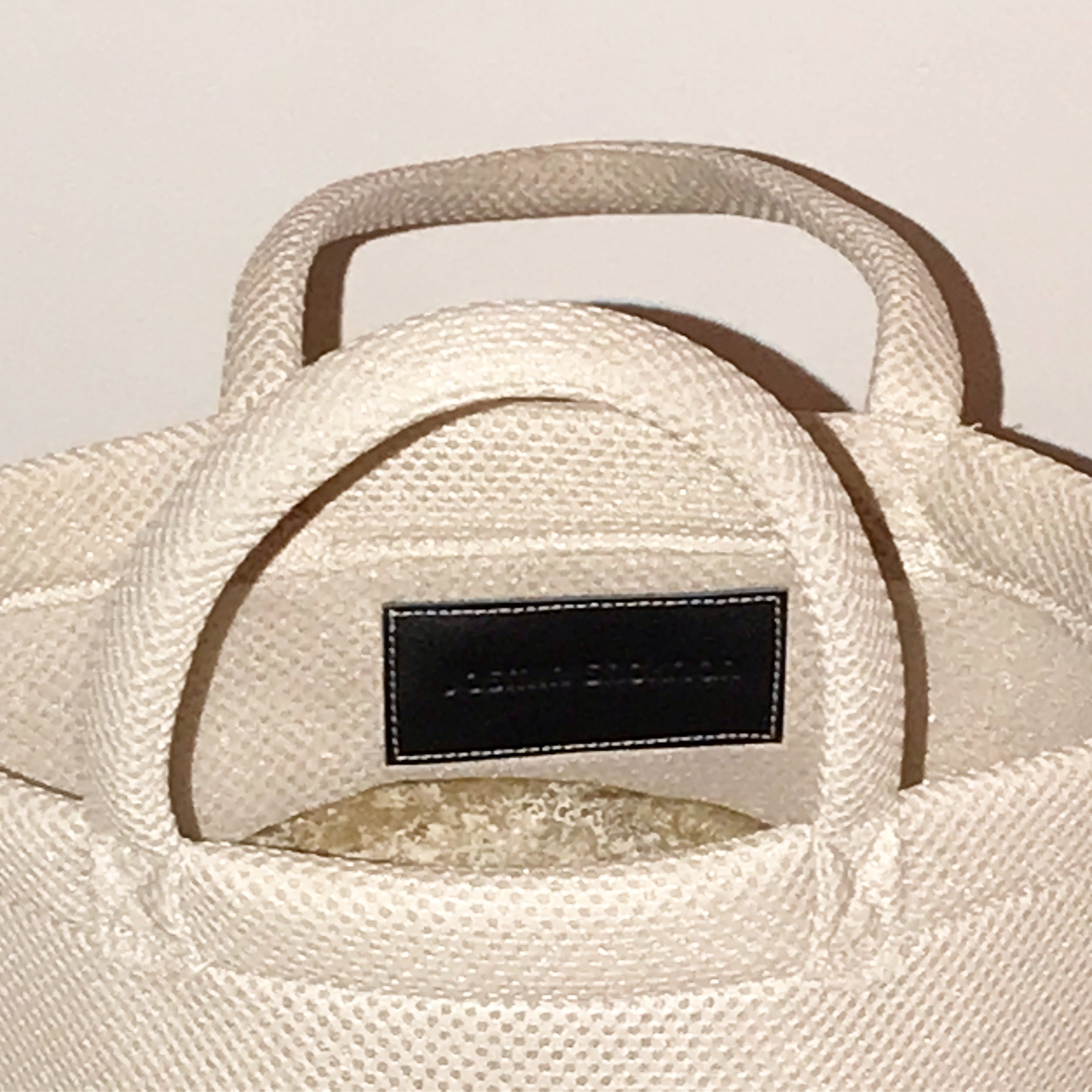 THE MINI AEKI BAG