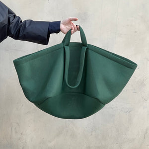 THE LARGE AEKI BAG